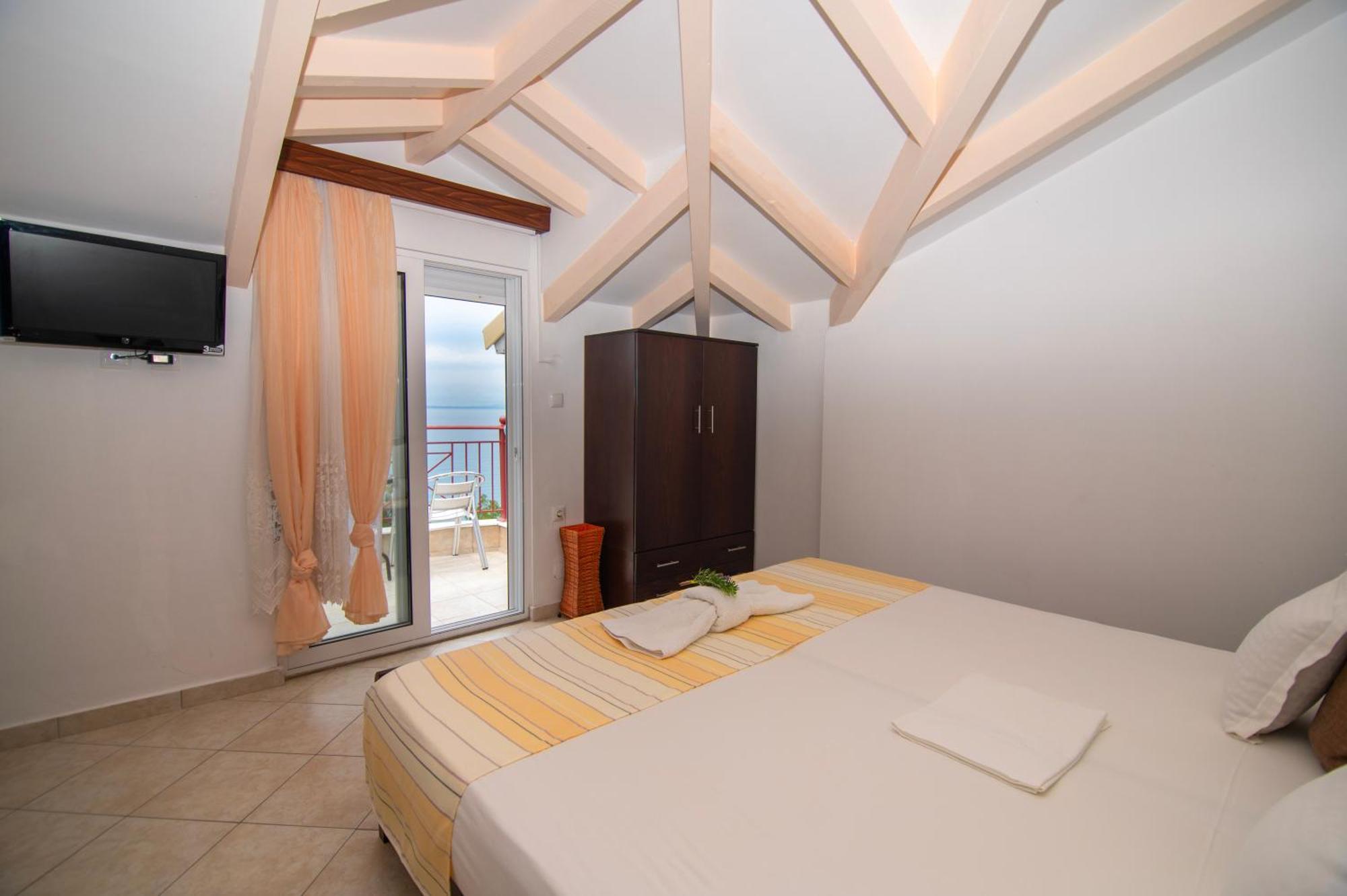 Hotelsunnybeachgr Perdika  Exterior photo